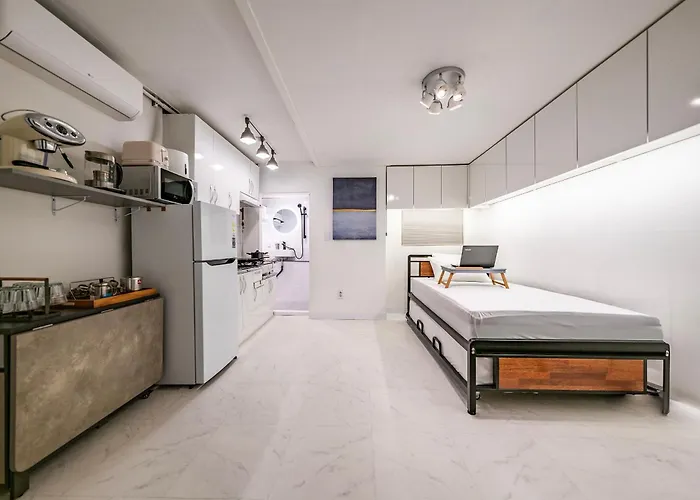 Apartment Jts Tailored Service Near Hyehwa Station Seoul