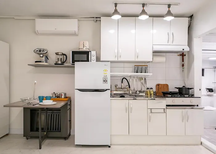 Apartment Jts Tailored Service Near Hyehwa Station Seoul